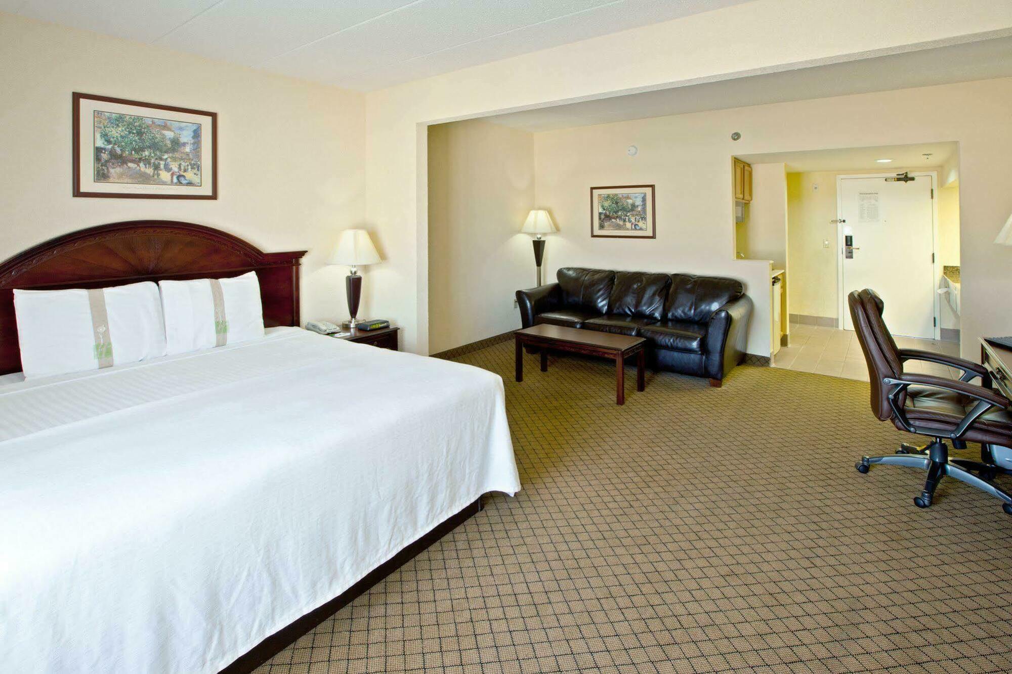 Delta Hotels By Marriott Huntington Downtown Exterior photo